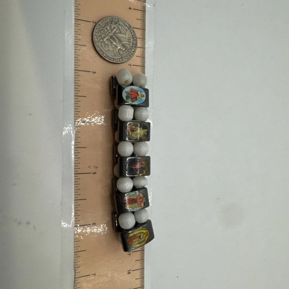 Bracelet‎ ~ 